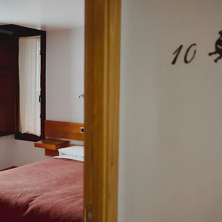 Miranda ميراندا ديل كاستانيار