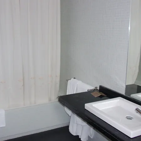 بيت ضيافة Miranda ميراندا ديل كاستانيار