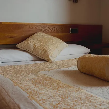 Miranda بيت ضيافة